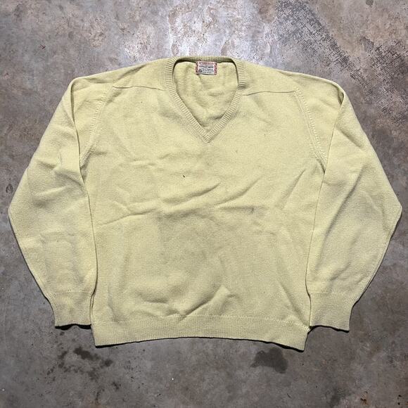 Vintage 60s McGregor Scotch & Water Yellow Wool Sweater - Picture 1 of 3